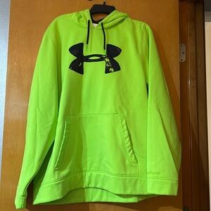 Under armour sweatshirt